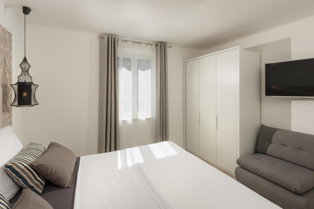 Villa Roko- The Spacious Luxury Τρογκίρ Εξωτερικό φωτογραφία